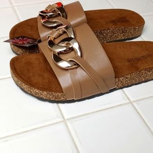 Sale 🎉🎉🎉Olivia Miller Sandbar Footbed Women Sandals Size 9